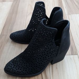 Krbonell Marcella Black Leather Ankle Boots Cutout Detail 7.5